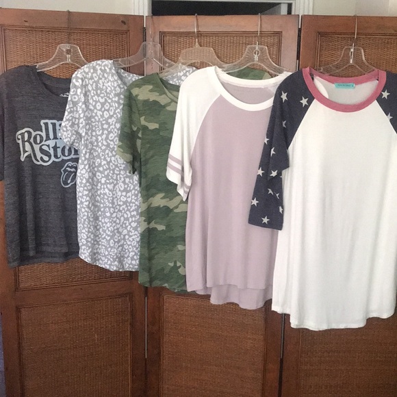 Lot of 5 Shirts - Picture 13 of 15